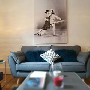 Apartment Fringe Base With Garden Near The Meadows, Edinburgh