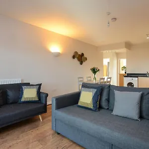 Portland Square - 2 Bedroom Modern Apartment Nottingham