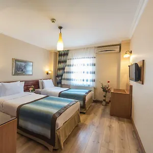 q-inn-hotel-old-city.istanbul-turkeyhotels.com/